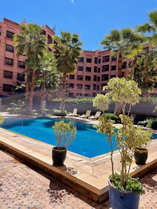Tres Joli Hivernage Apartamento